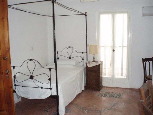 Angelica'S Hotel Frý Екстериор снимка