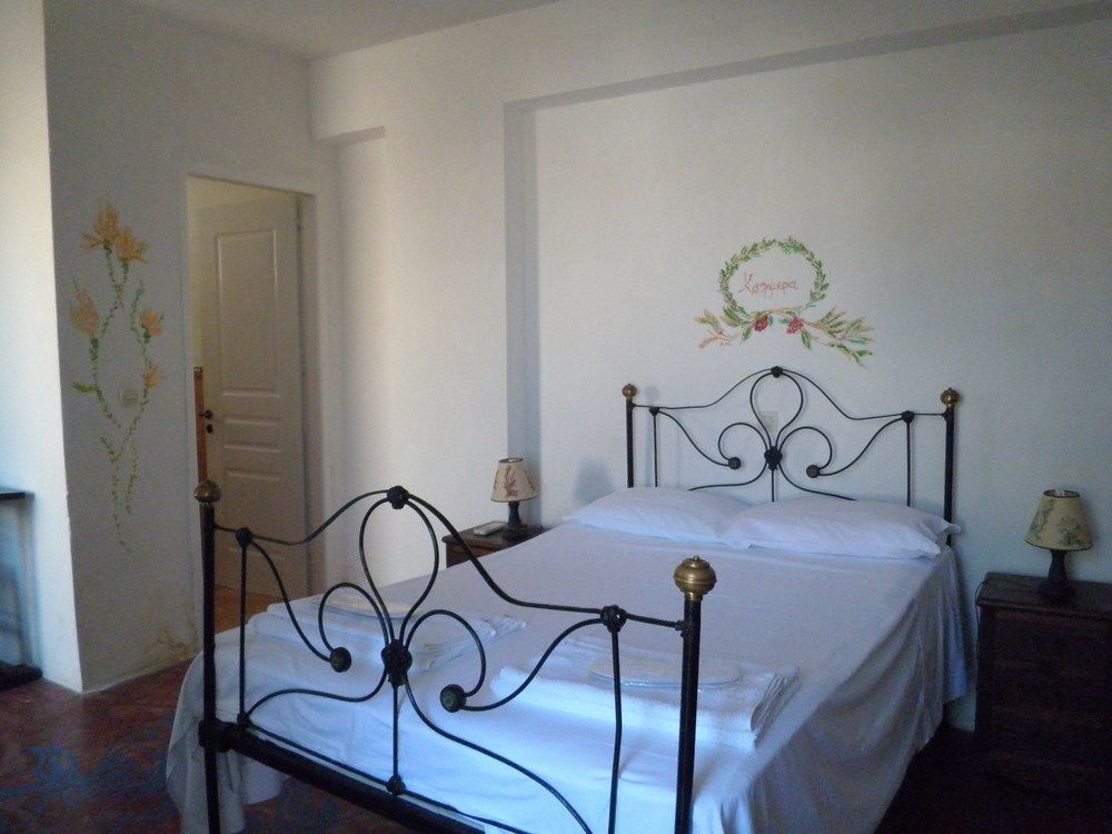 Angelica'S Hotel Frý Екстериор снимка